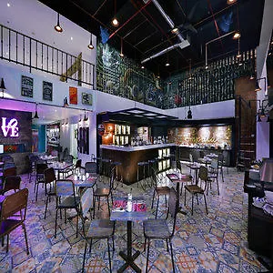Hotel Favehotel Kuta Kartika Plaza