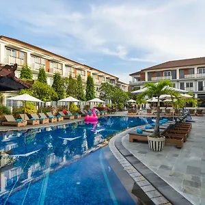 Отель Kuta Club